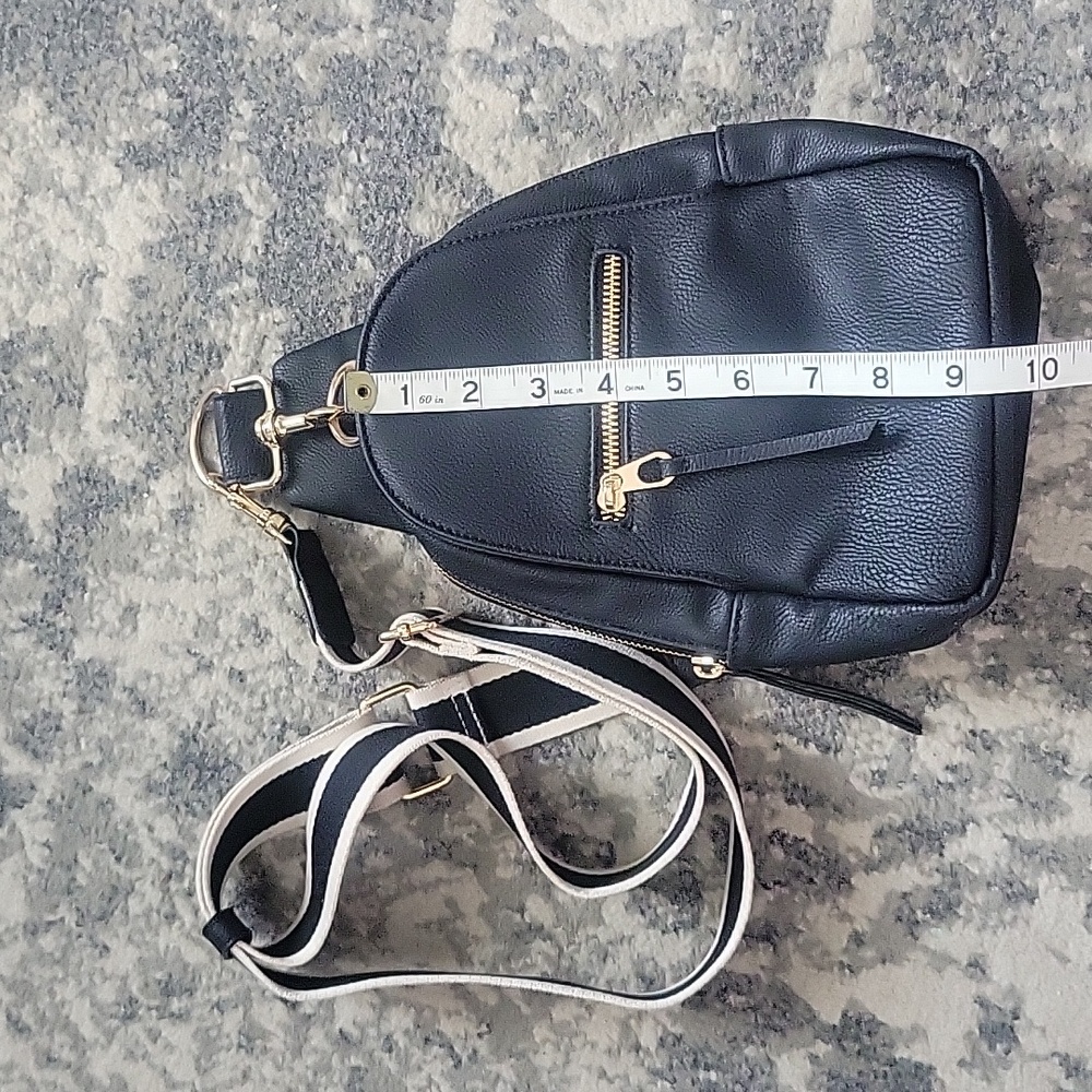 Universal Thread Black Backpack With Adjustable S… - image 7